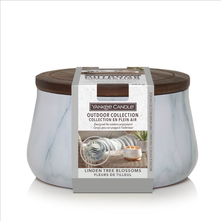 Immagine di Linden Tree Blossoms Outdoor Candle