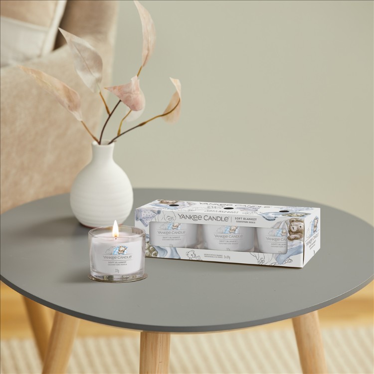 Immagine di Soft Blanket Signature Filled Votive