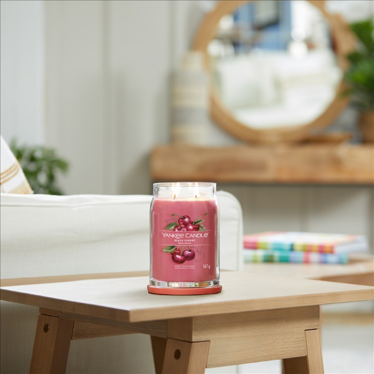 Bild von Black Cherry Signature Large Jar