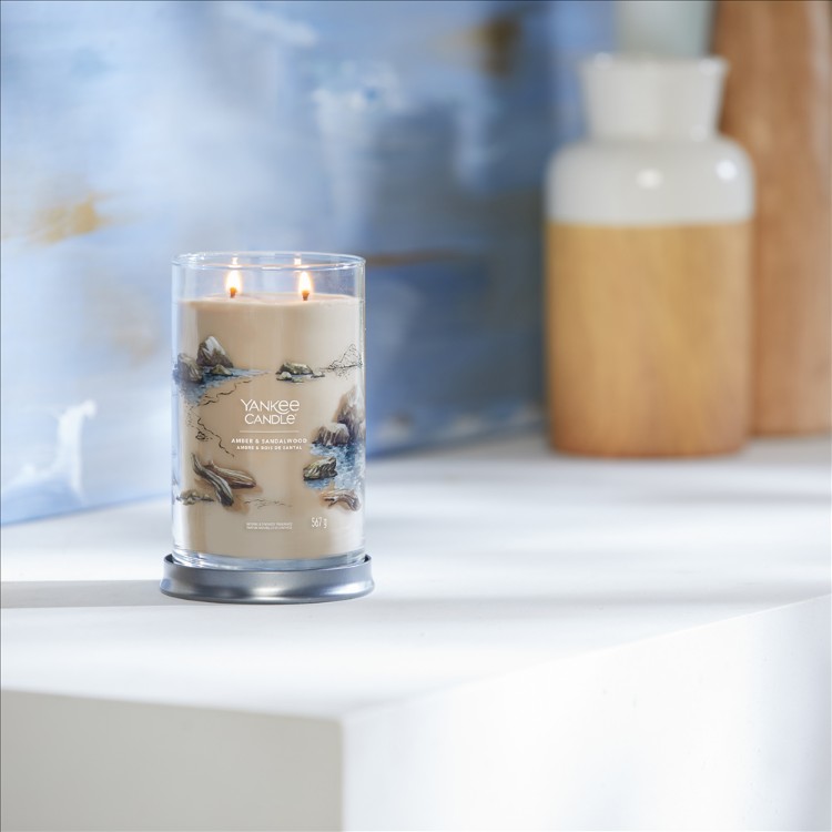 Immagine di Amber & Sandalwood Signature Large Tumbler