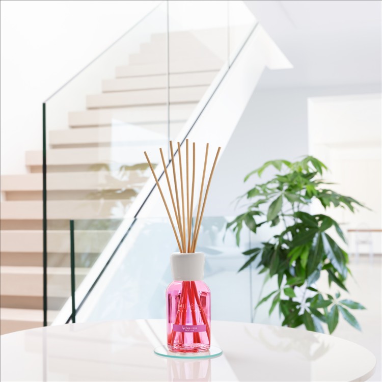 Immagine di Lychee Rose Natural Stick Diffuser 100ml