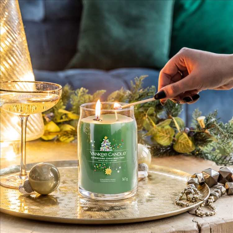 Image de Shimmering Christmas Tree Signature Large Jar