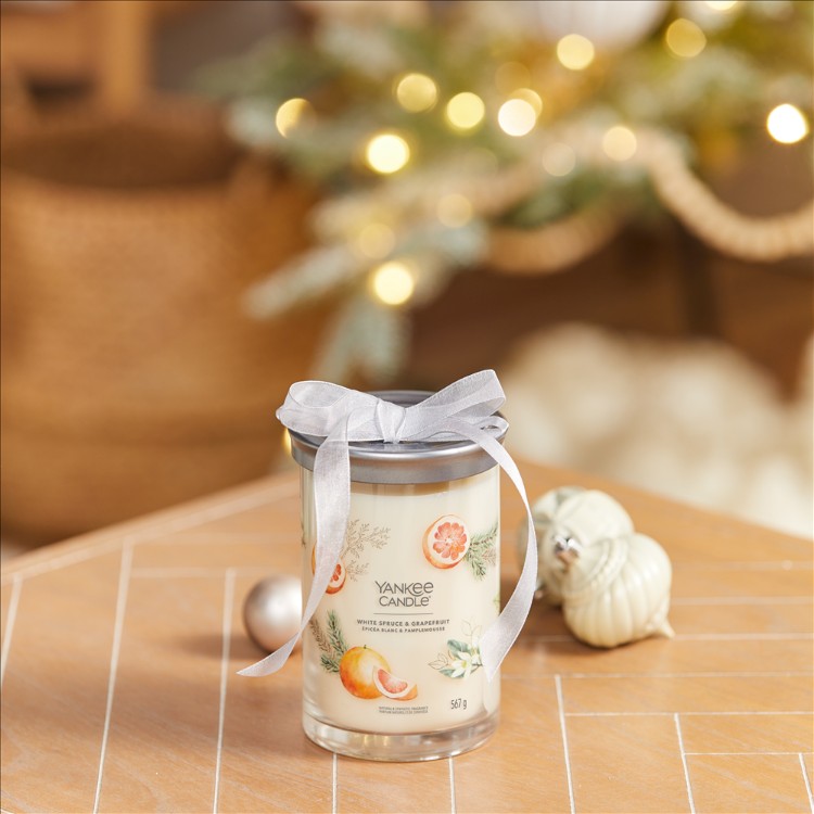 Image de White Spruce & Grapefruit Signature Large Tumbler