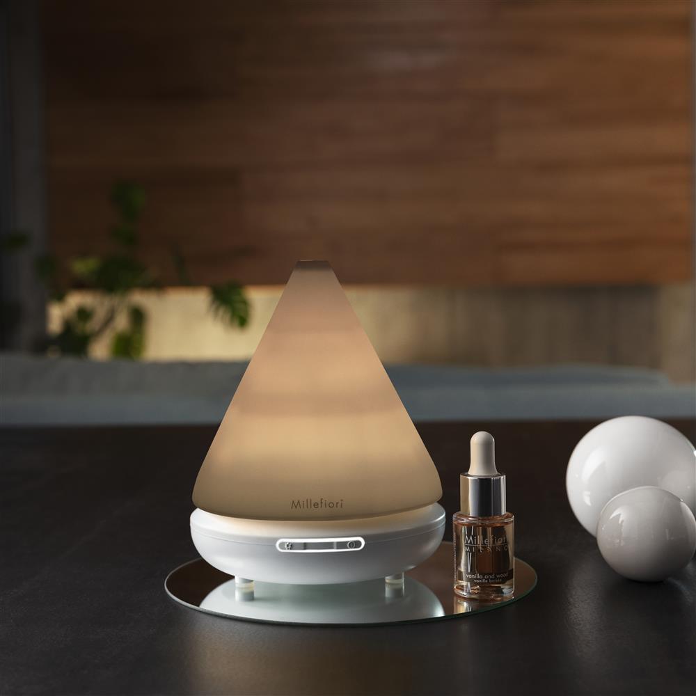 Hydro Ultrasound Diffuser Pyramide | Yankee Candle Offizielle Website ...