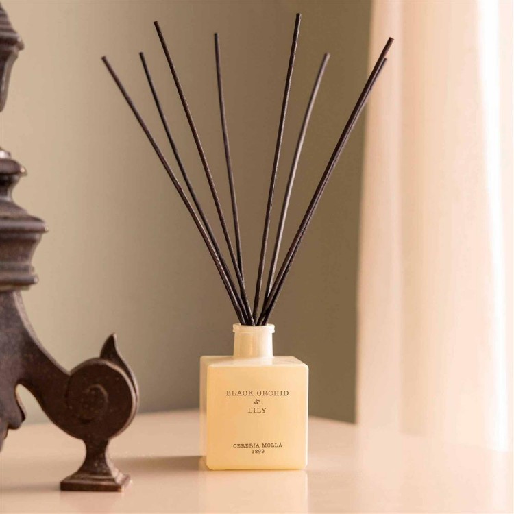Immagine di Black Orchid & Lily Premium Reed Diffuser 100ml