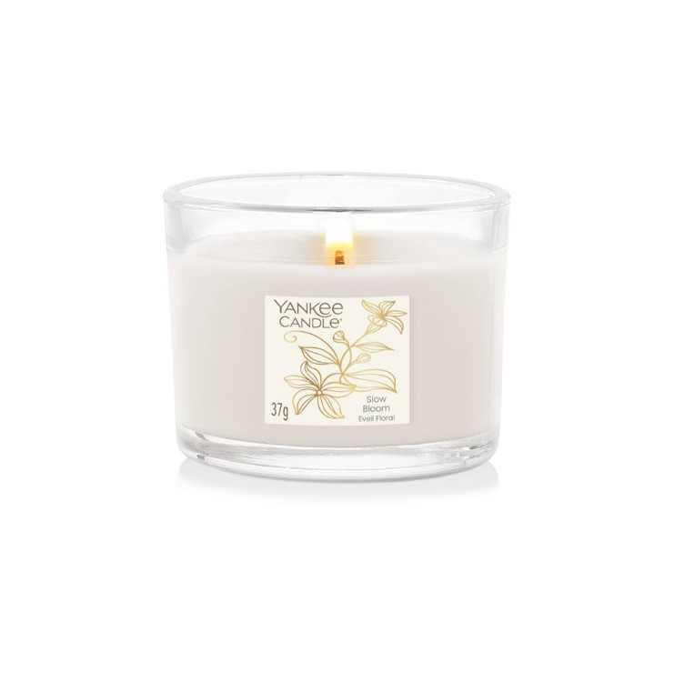 Bild von Slow Bloom Signature Filled Votive