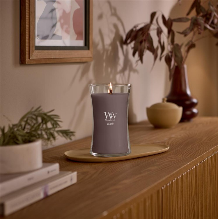 Immagine di Iris Woods Medium Jar