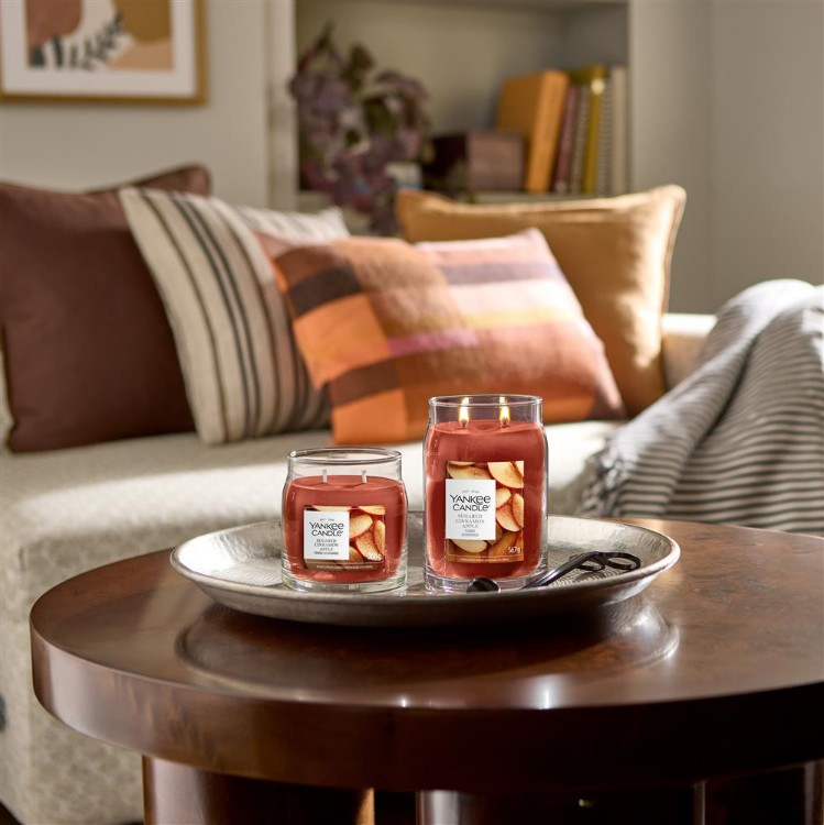 Bild von Sugared Cinnamon Apple Signature Medium Jar