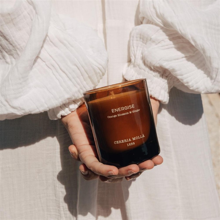 Immagine di Energise Wellbeing Candle 230g