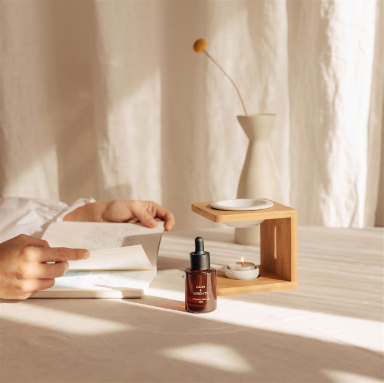 Immagine di Calm & Serenity Wellbeing Fragrance Oil 30ml