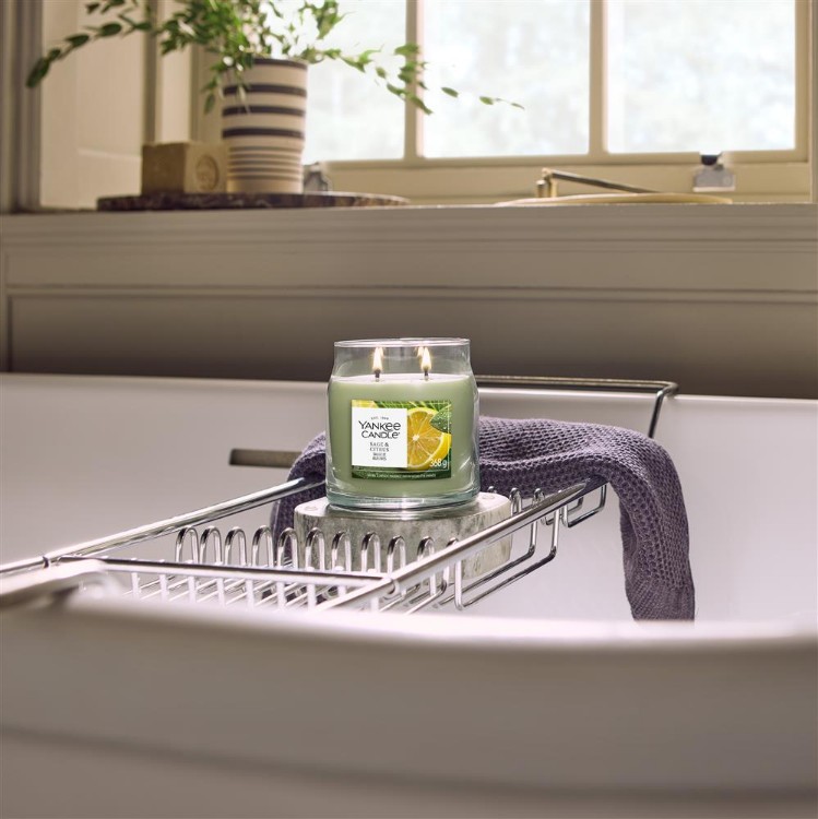 Image de Sage & Citrus Signature Medium Jar