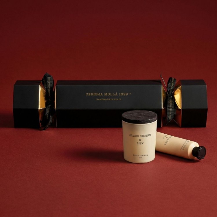 Image de Giftset Cracker Black Orchid & Lily 70g Candle & 30ml Hand Cream