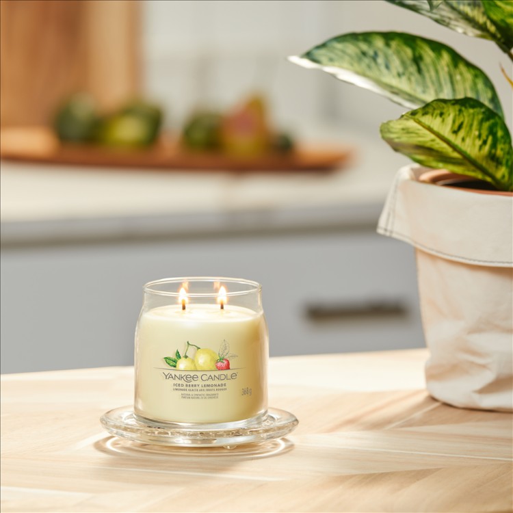 Image de Iced Berry Lemonade Signature Medium Jar