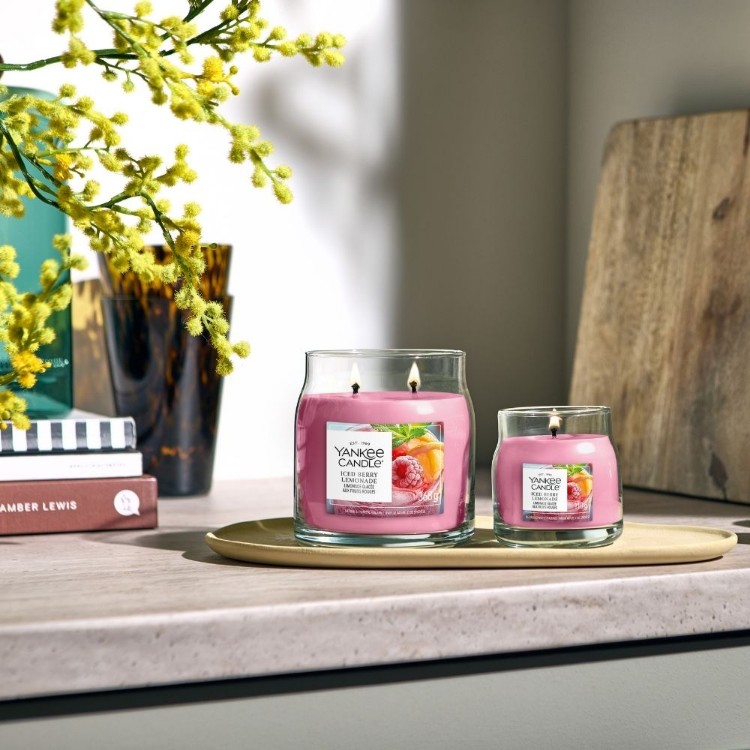 Bild von Iced Berry Lemonade Signature Small Jar