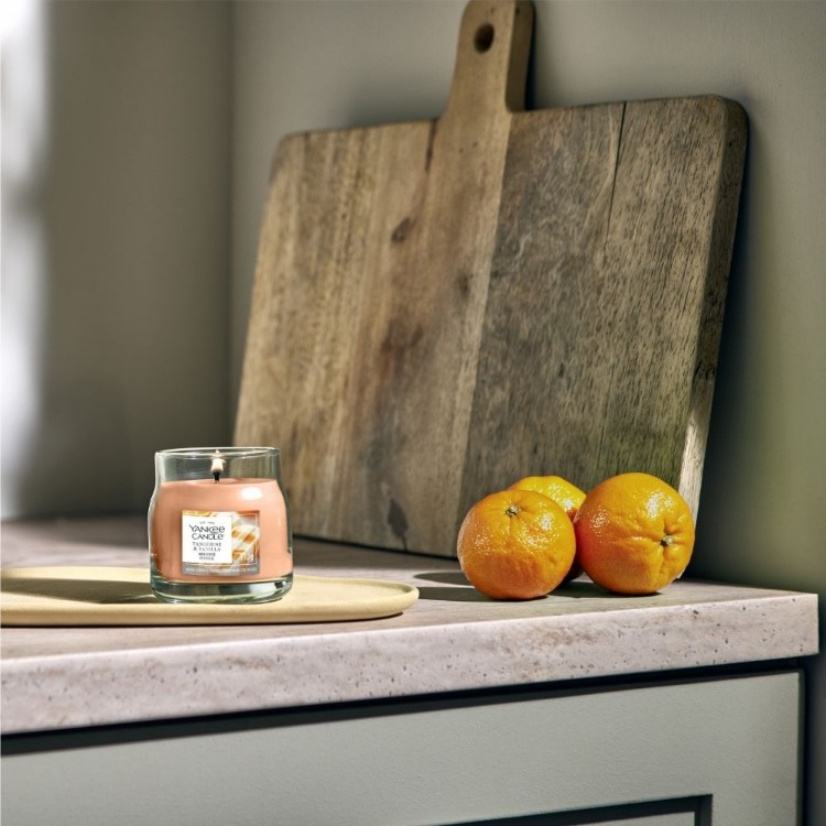 Image de Tangerine & Vanilla Signature Filled Votive