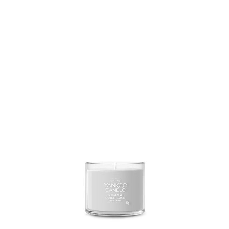 Bild von A Calm & Quiet Place Signature Filled Votive
