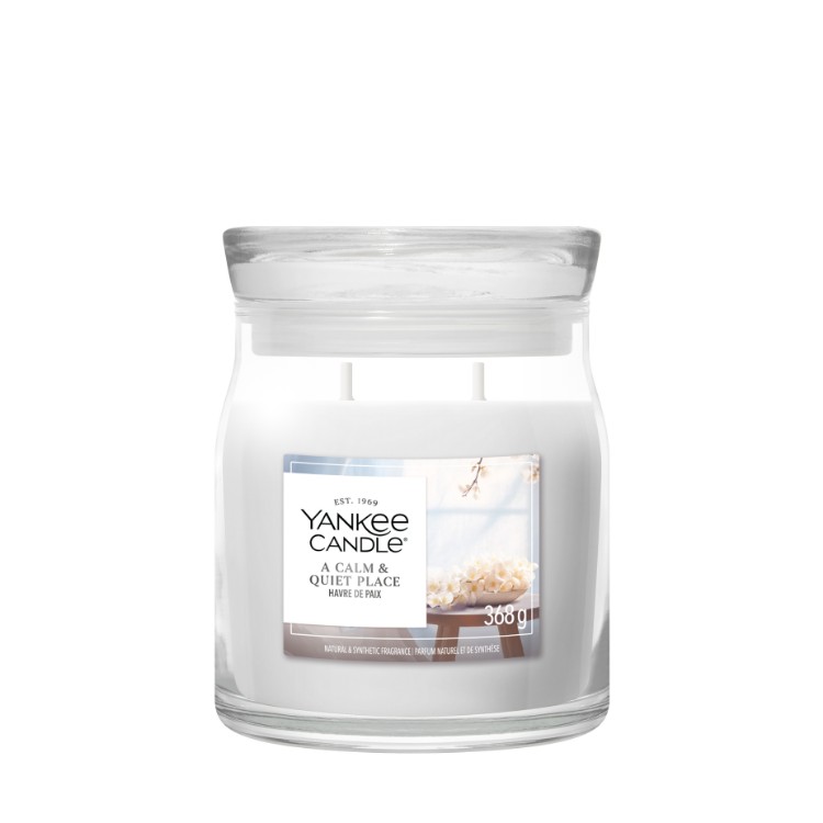Immagine di A Calm & Quiet Place Signature Medium Jar