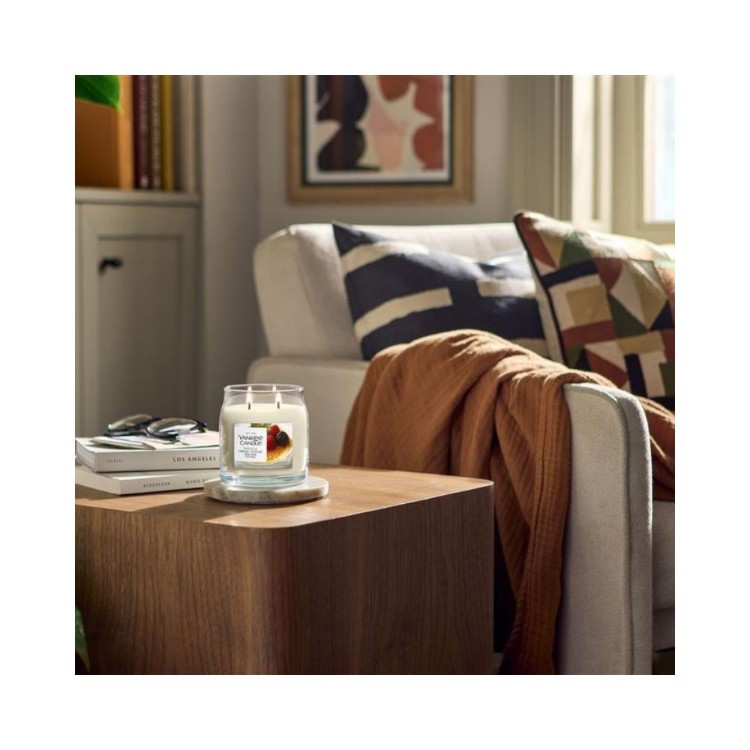 Image de Vanilla Crème Brûlée Signature Medium Jar