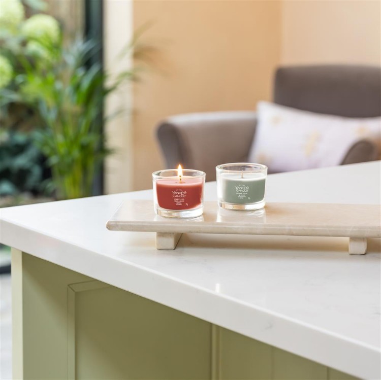 Image de Sparkling Cinnamon Signature Filled Votive